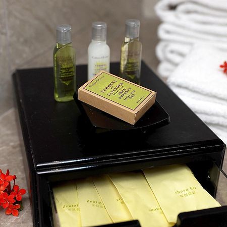 Hilton Garden Inn Zhongshan Guzhen Luaran gambar